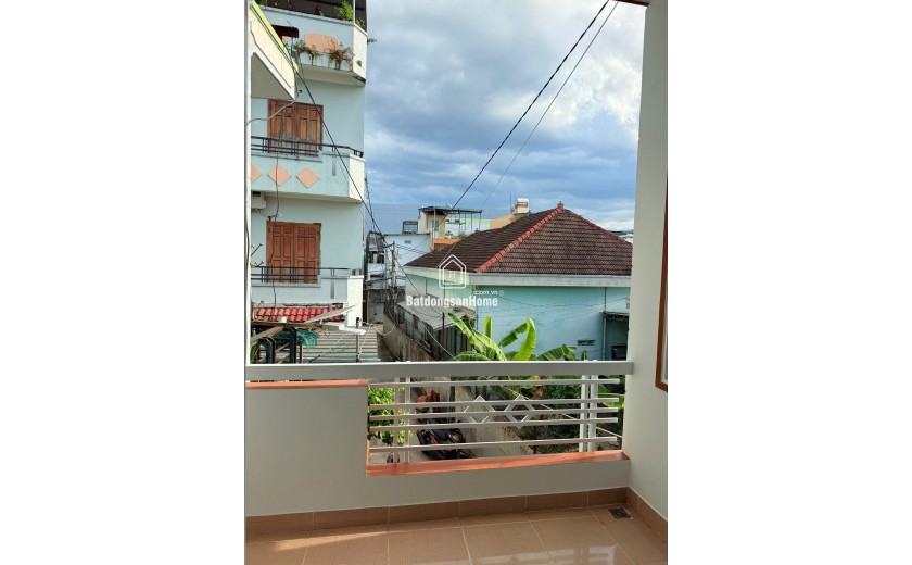 Bán nhanh nhà 2 tầng hẻm Thủy Xưởng – gần Lotte – 2,5 tỷ